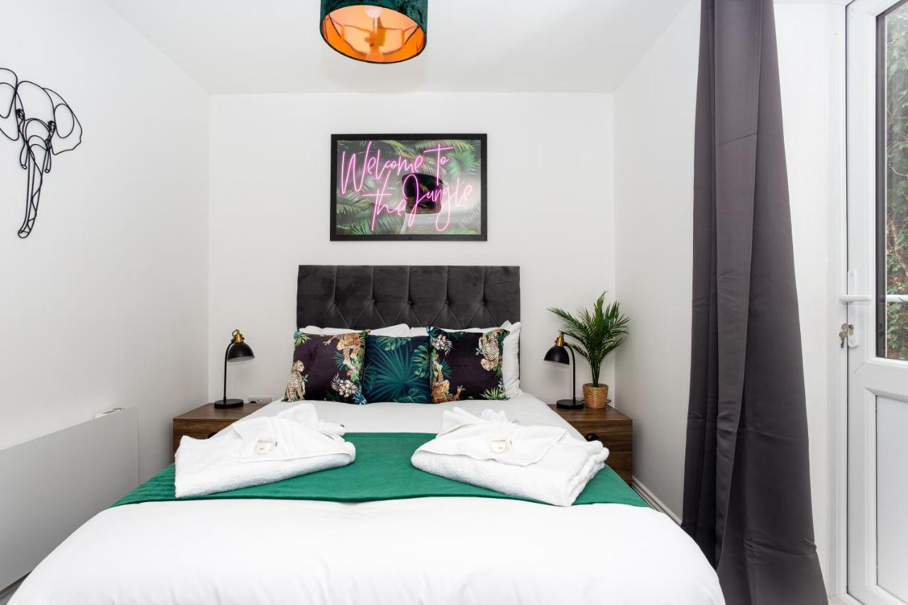 The Old Station Apartments By Sorted Stay Southend-on-Sea Bagian luar foto