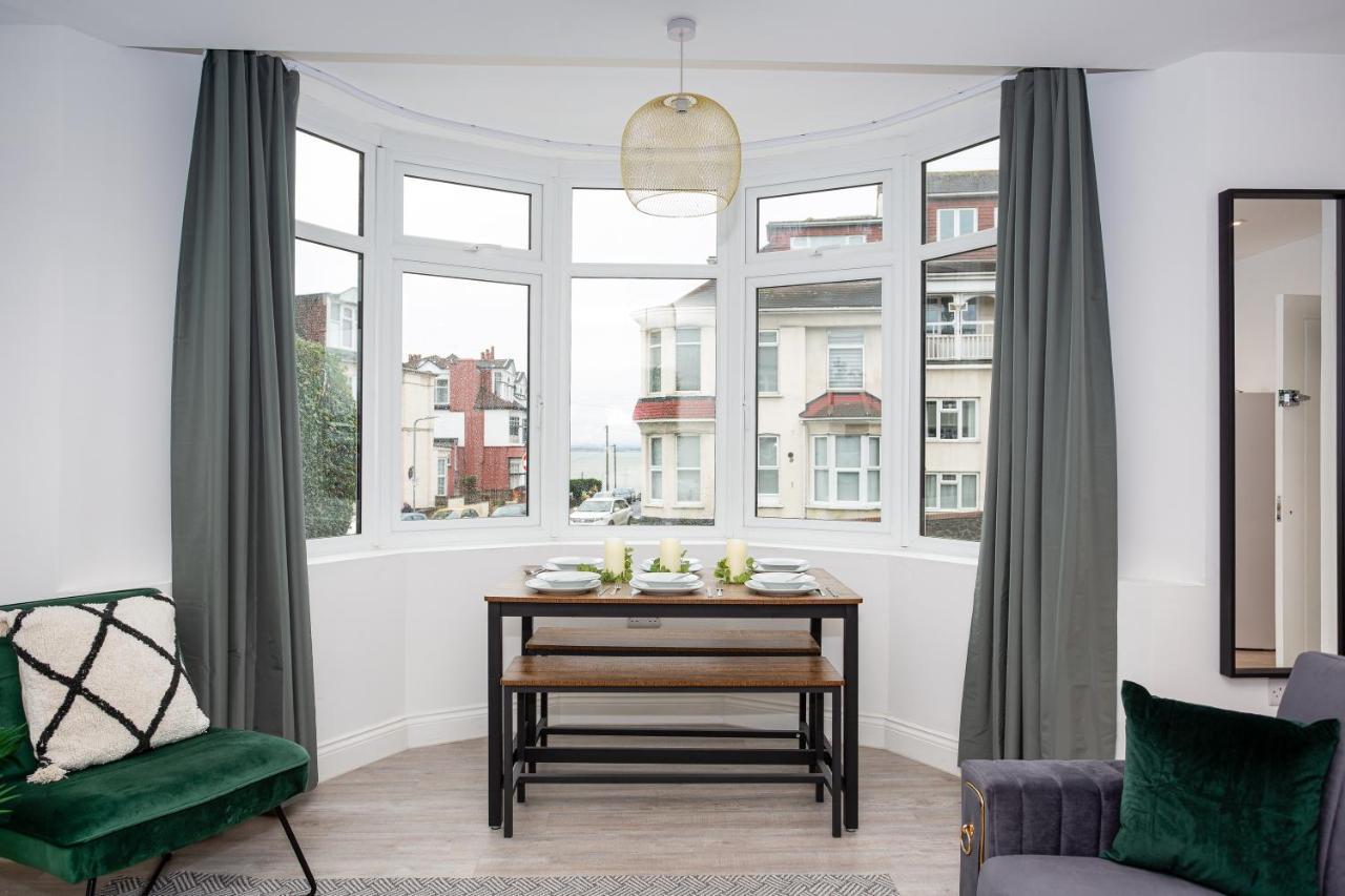 The Old Station Apartments By Sorted Stay Southend-on-Sea Bagian luar foto
