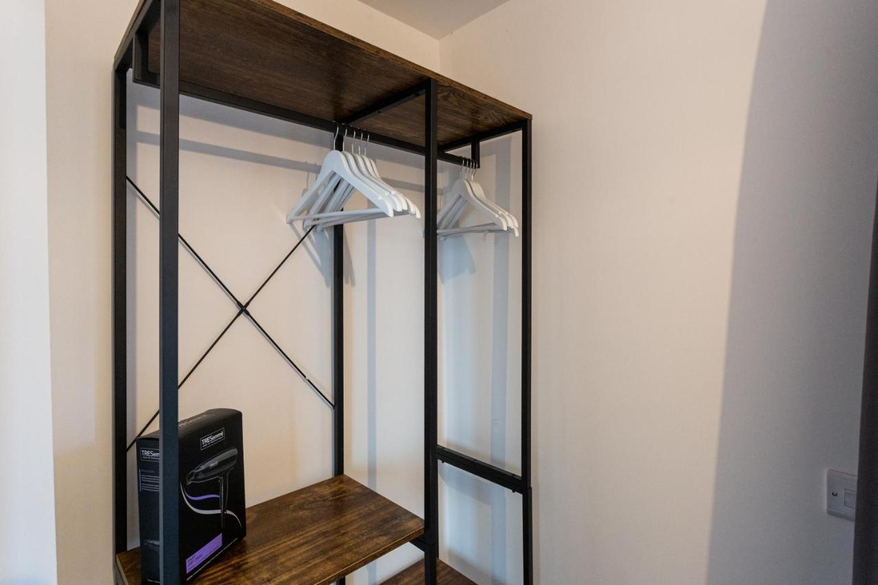 The Old Station Apartments By Sorted Stay Southend-on-Sea Bagian luar foto