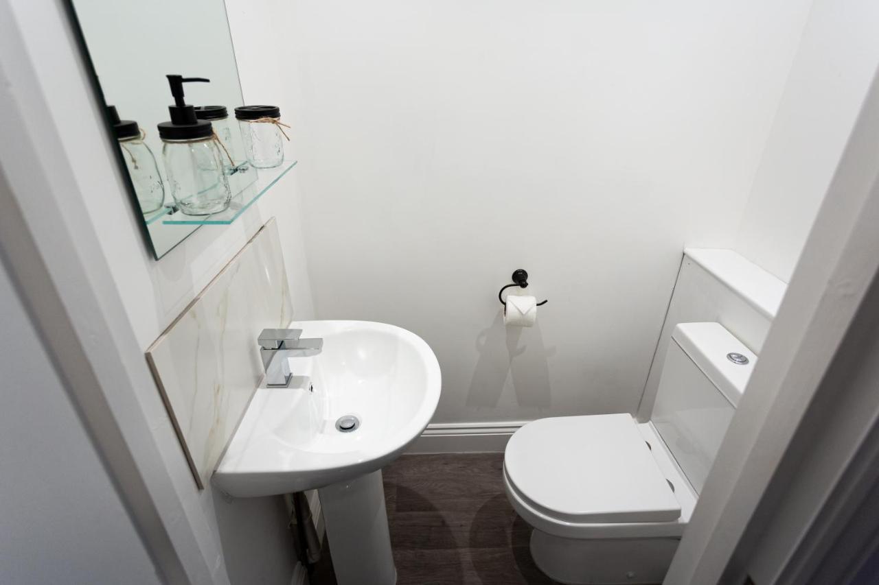 The Old Station Apartments By Sorted Stay Southend-on-Sea Bagian luar foto