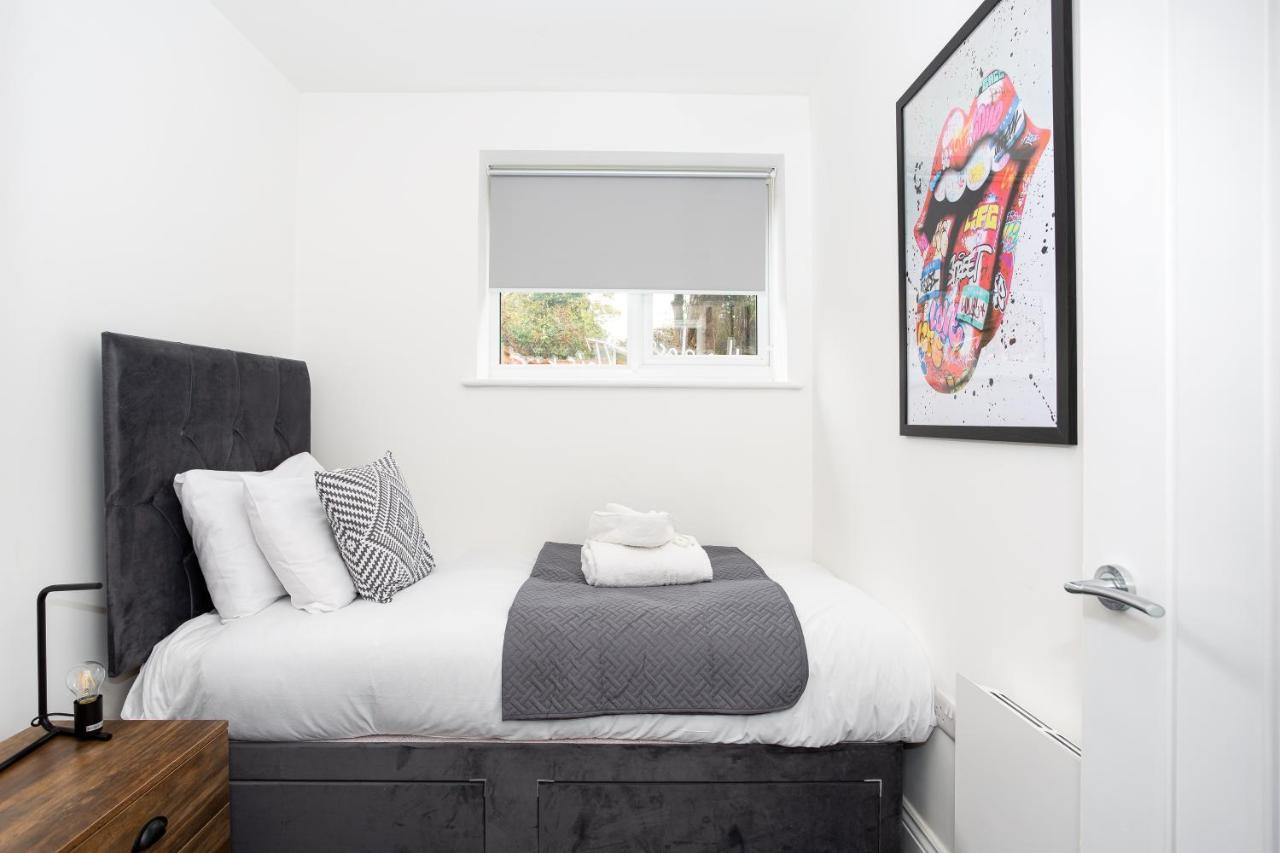 The Old Station Apartments By Sorted Stay Southend-on-Sea Bagian luar foto