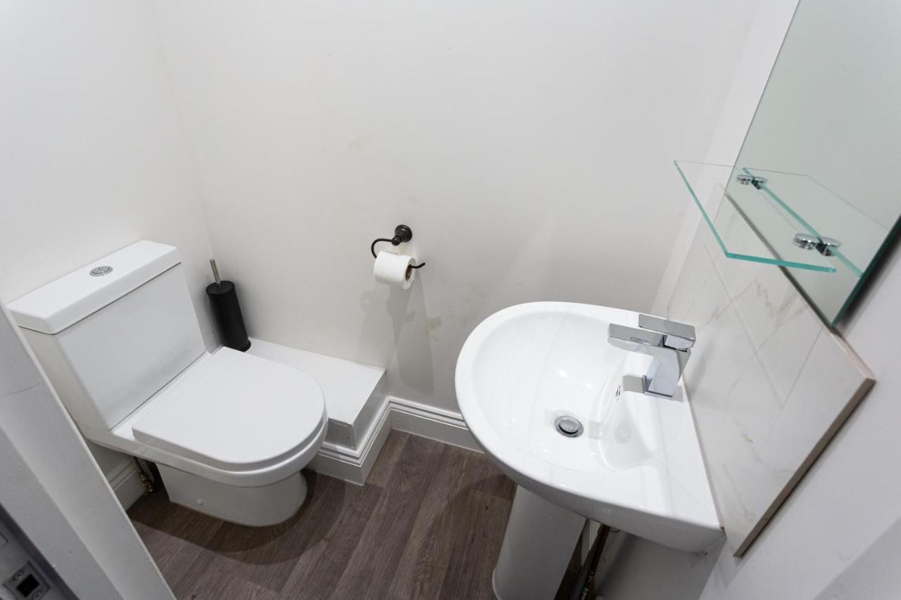 The Old Station Apartments By Sorted Stay Southend-on-Sea Bagian luar foto