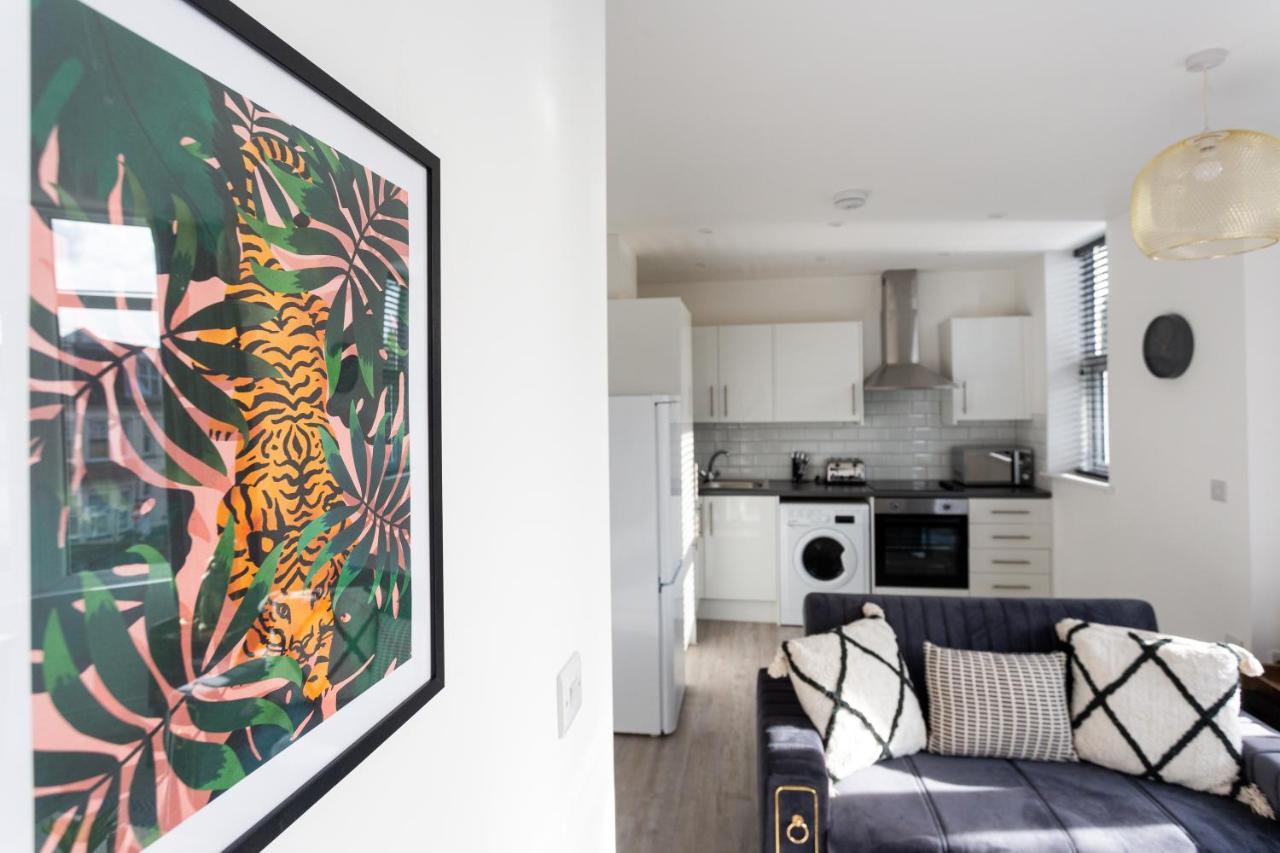 The Old Station Apartments By Sorted Stay Southend-on-Sea Bagian luar foto