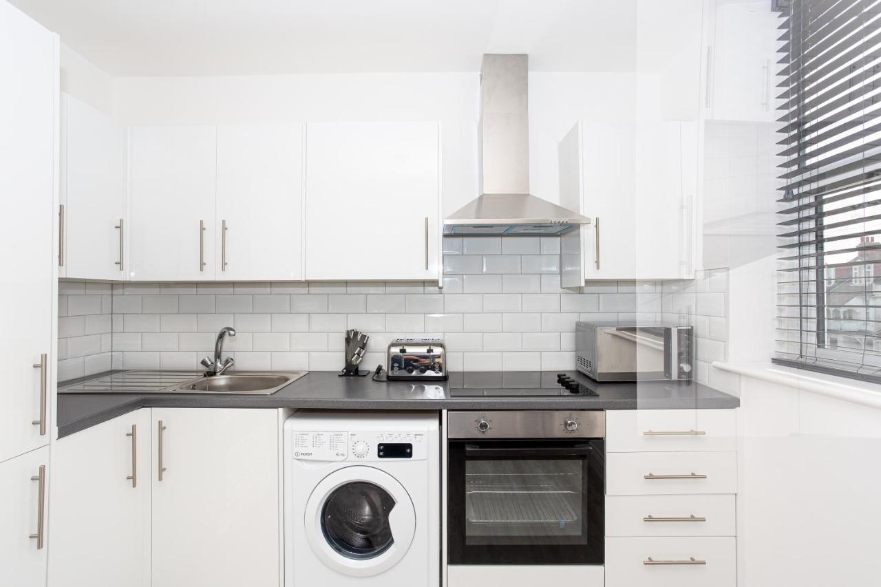 The Old Station Apartments By Sorted Stay Southend-on-Sea Bagian luar foto