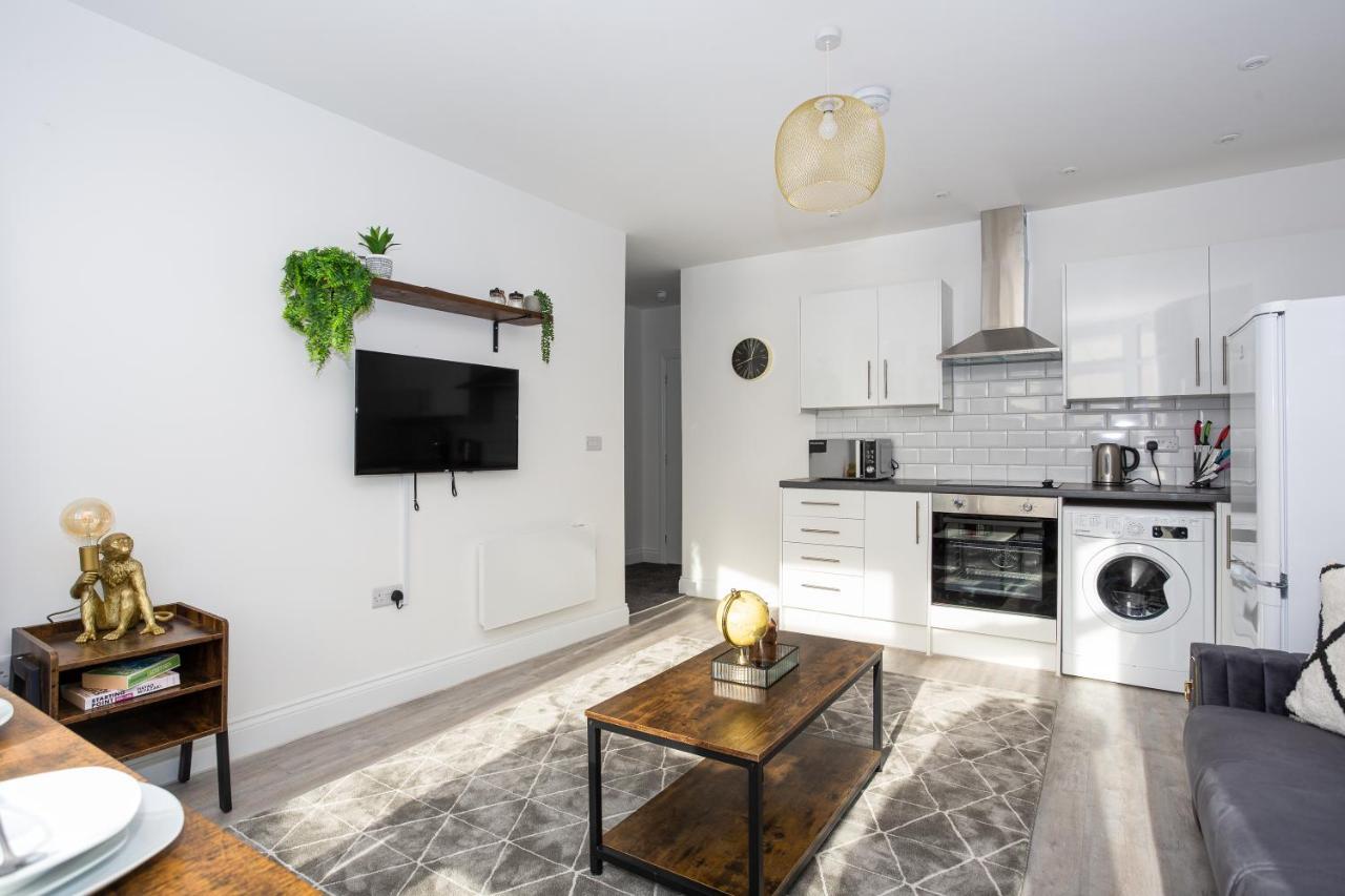 The Old Station Apartments By Sorted Stay Southend-on-Sea Bagian luar foto
