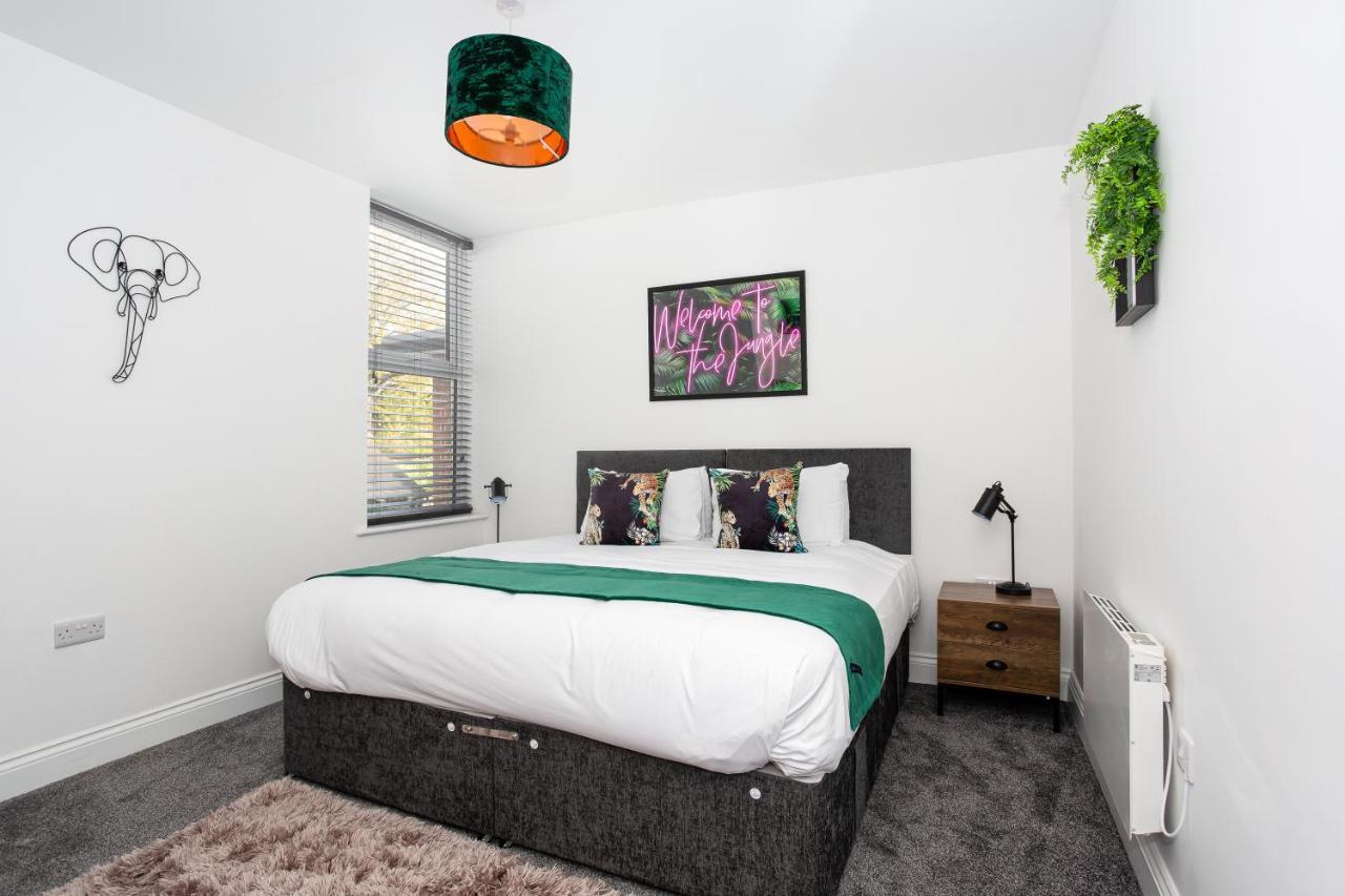 The Old Station Apartments By Sorted Stay Southend-on-Sea Bagian luar foto