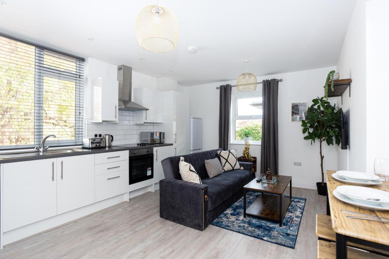 The Old Station Apartments By Sorted Stay Southend-on-Sea Bagian luar foto
