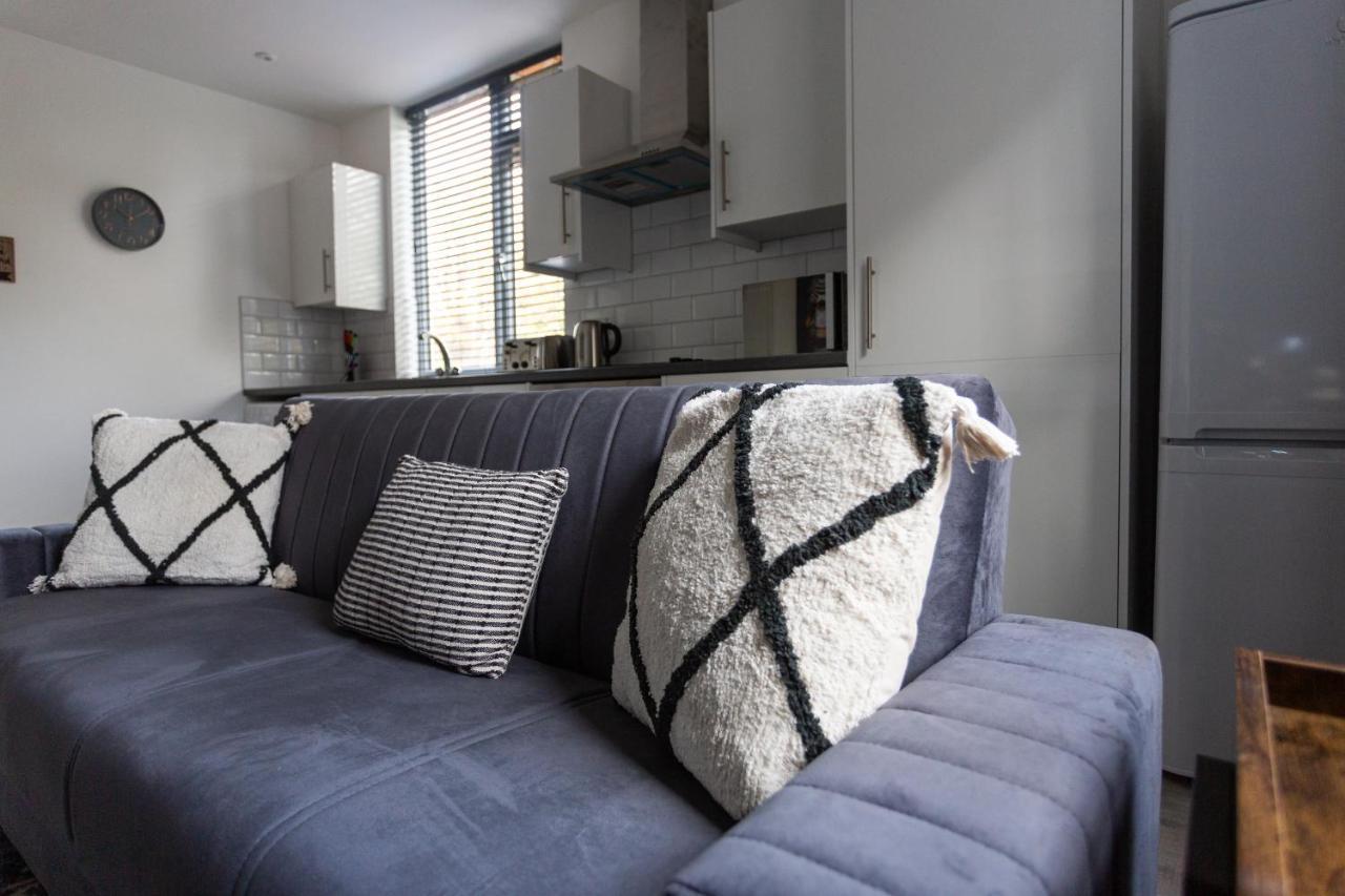 The Old Station Apartments By Sorted Stay Southend-on-Sea Bagian luar foto